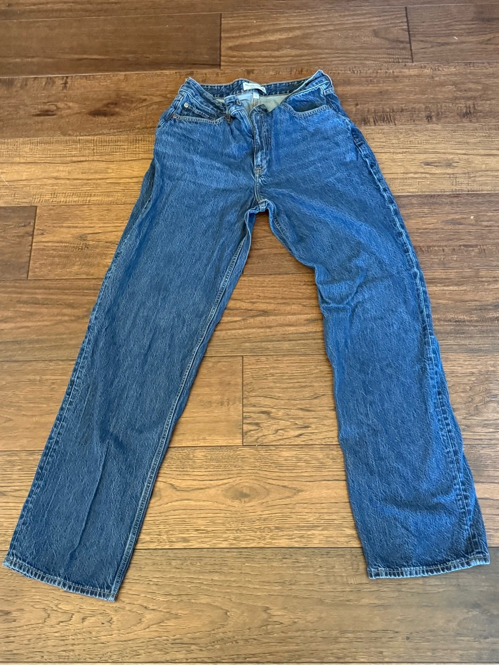 Abercrombie & Fitch Men's Relaxed Blue Denim Jeans - 10 X Long